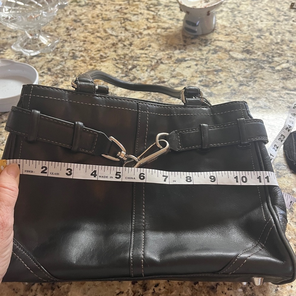 Coach black leather purse - Picture 9 of 10